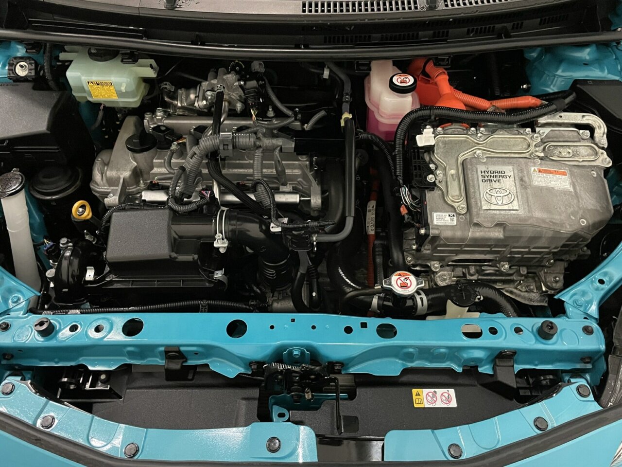 2017 Toyota Prius c Image 25