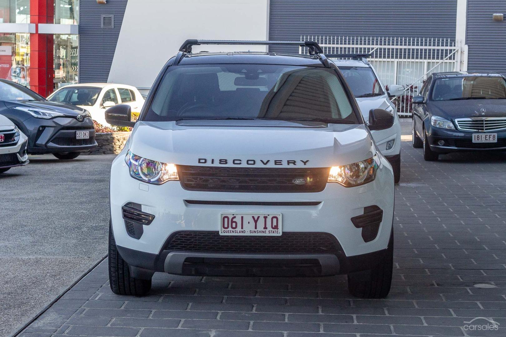 2018 Land Rover Discovery Sport Image 4