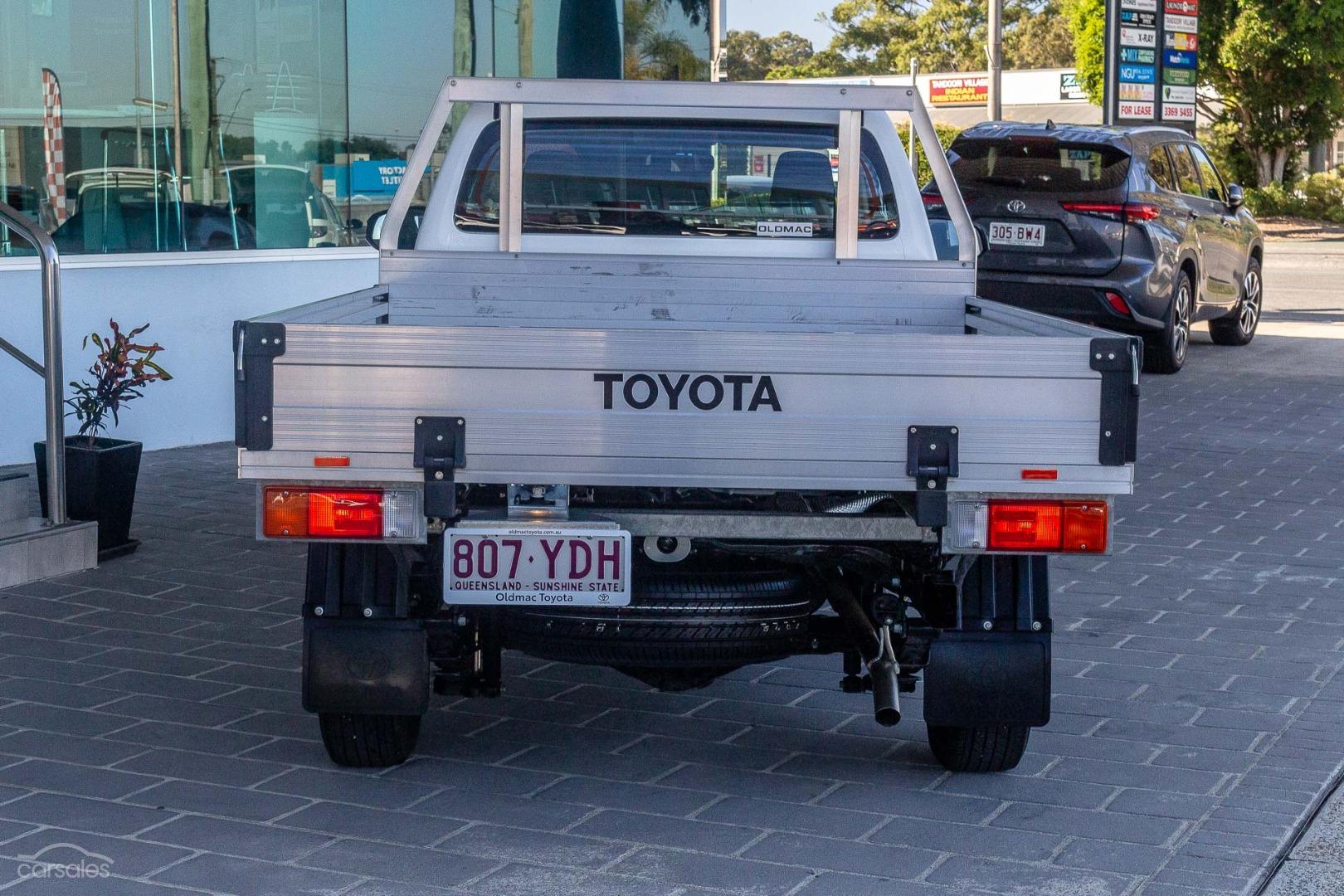 2018 Toyota Hilux Image 7
