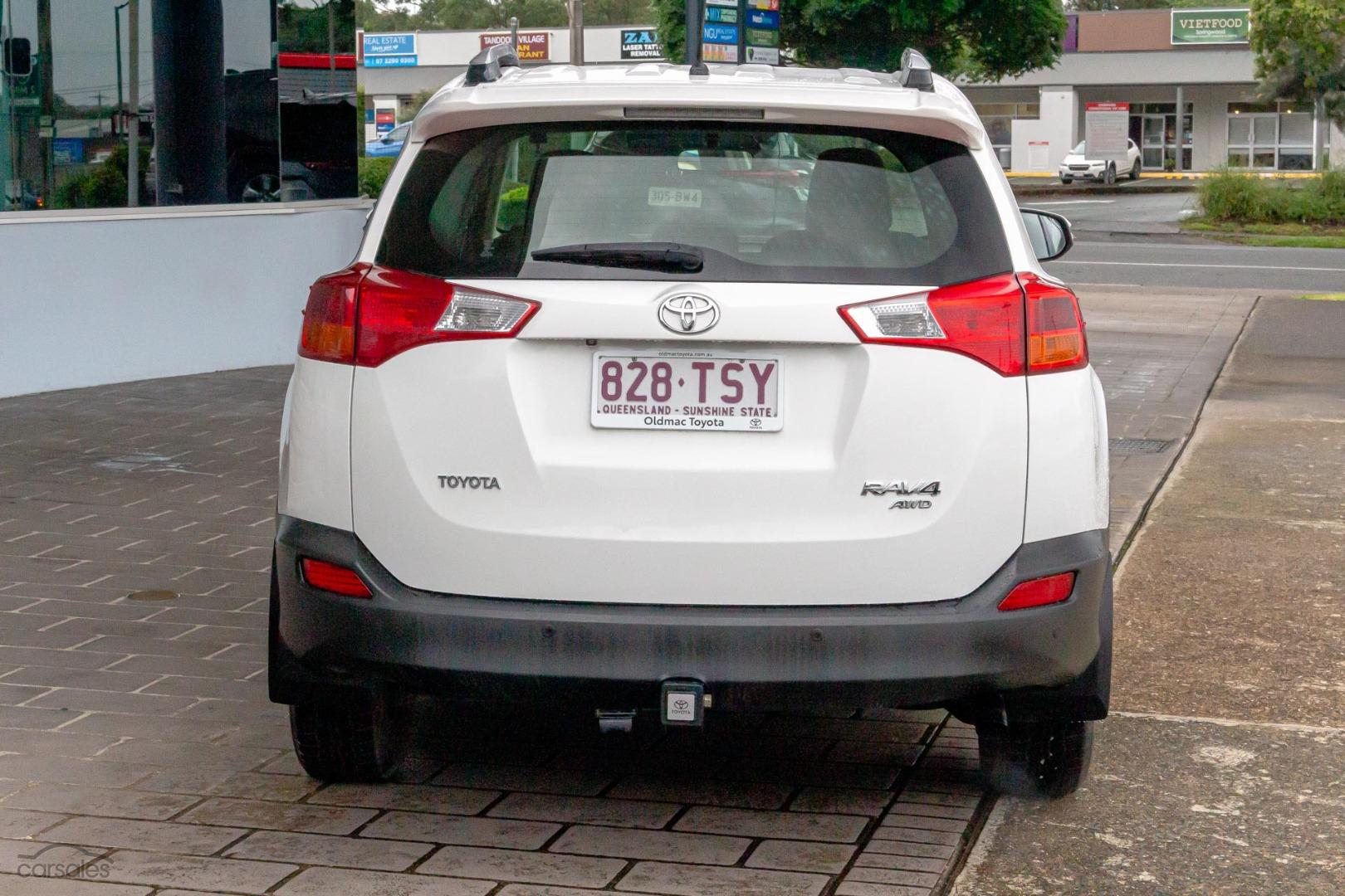 2014 Toyota RAV4 Image 5