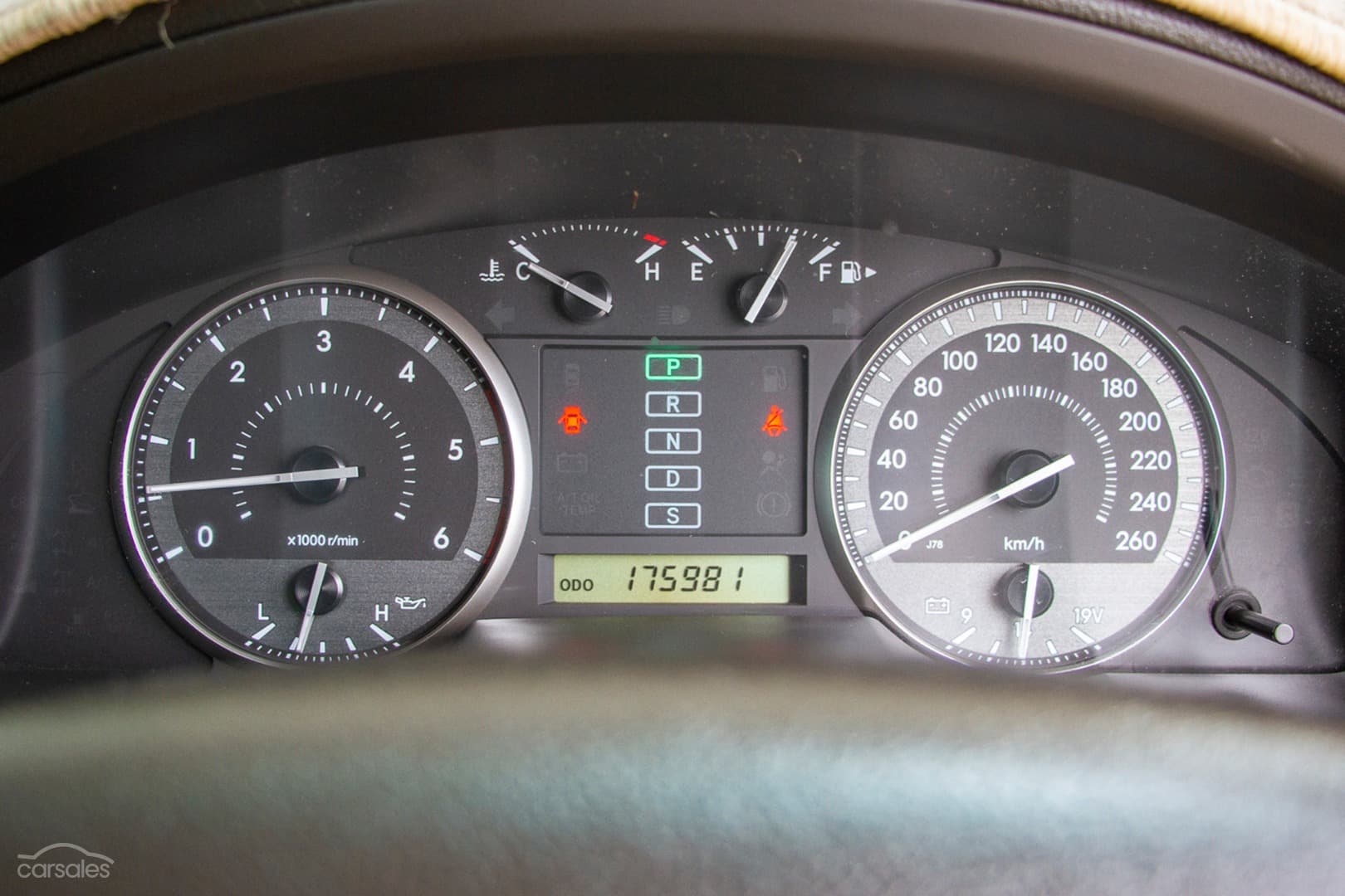 2010 Toyota Landcruiser Image 12