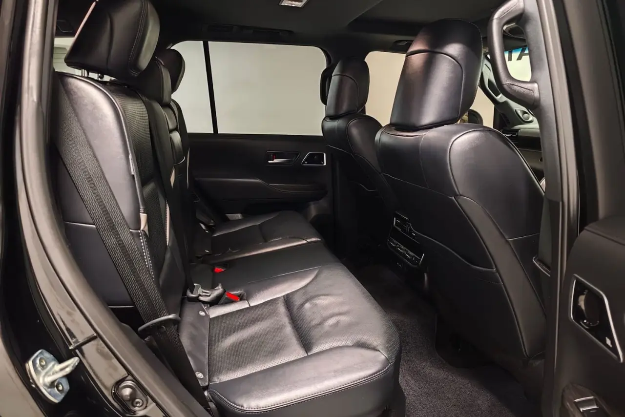 2024 Toyota Landcruiser Gallery Image 12