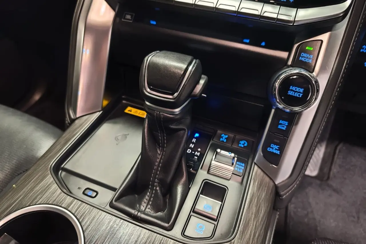 2024 Toyota Landcruiser Gallery Image 21