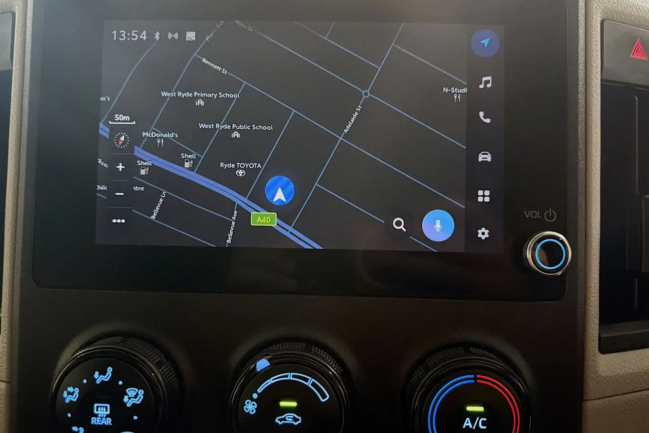 2024 Toyota Hiace Gallery Image 17