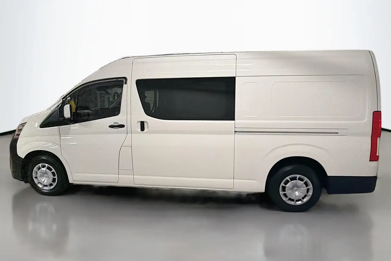 2024 Toyota Hiace Gallery Image 6