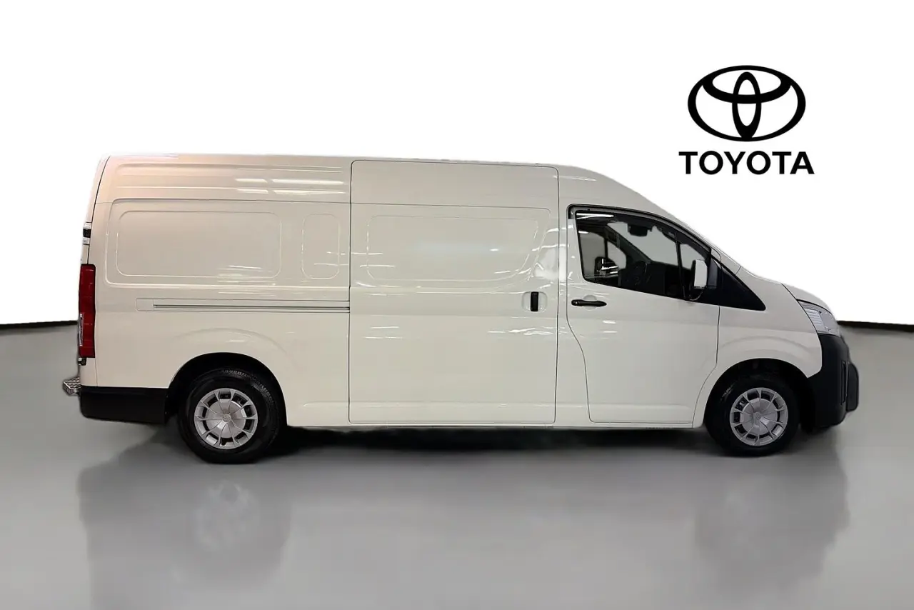 2024 Toyota Hiace Gallery Image 11