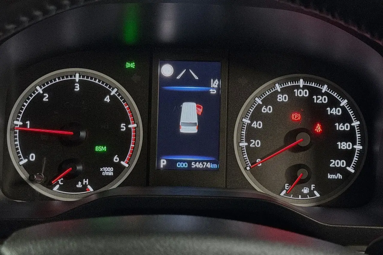 2024 Toyota Hiace Gallery Image 20