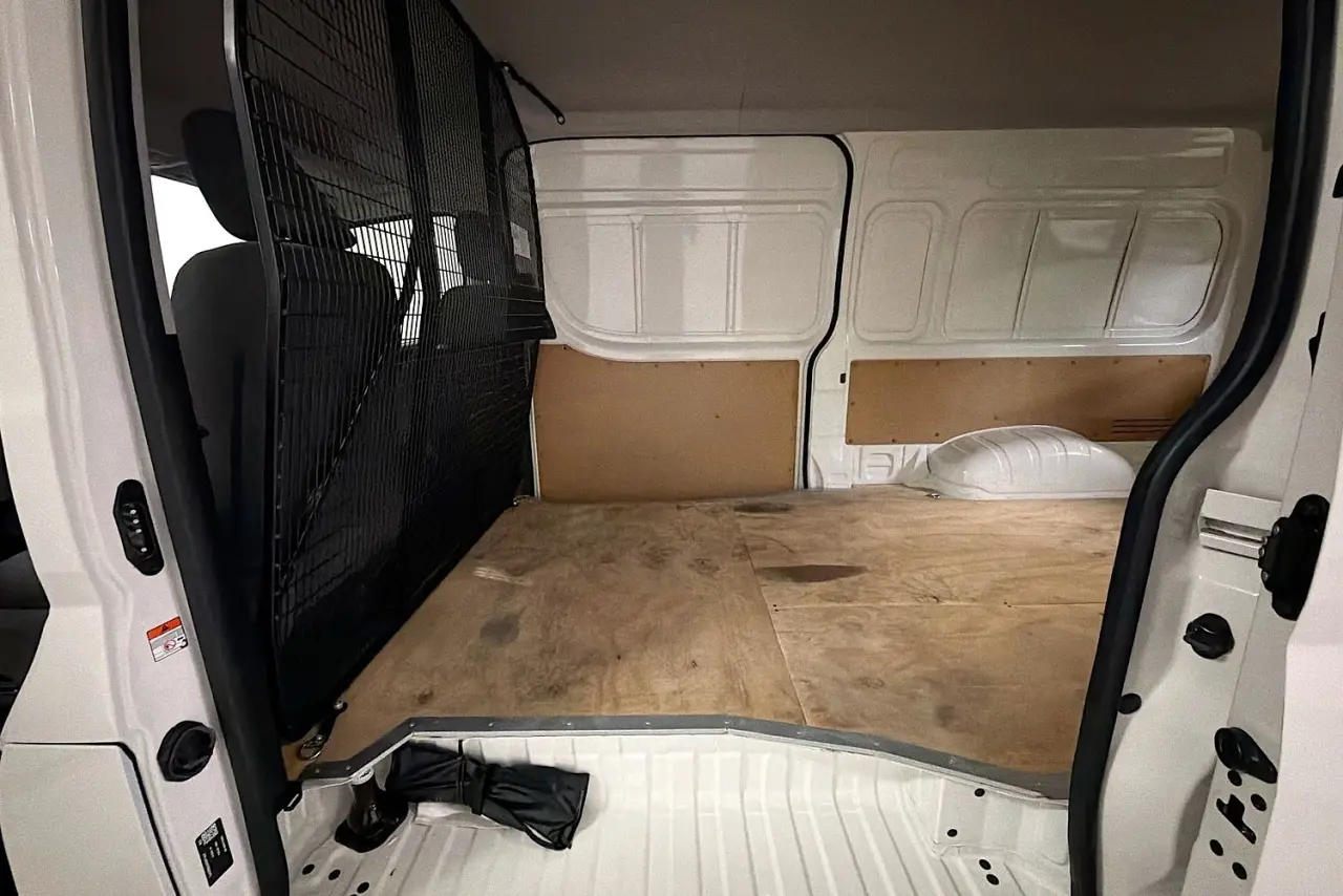 2024 Toyota Hiace Gallery Image 24