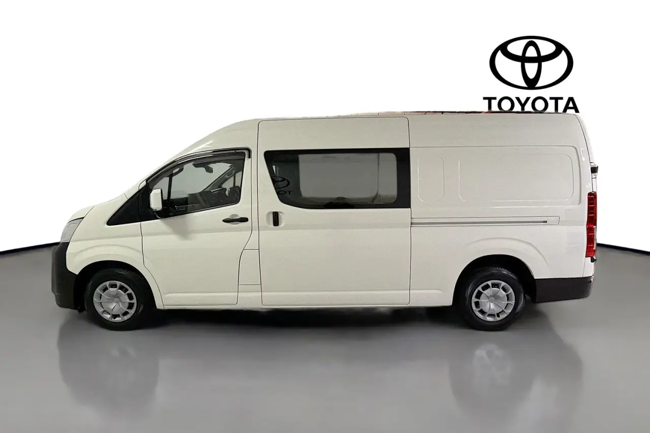2024 Toyota Hiace Gallery Image 30