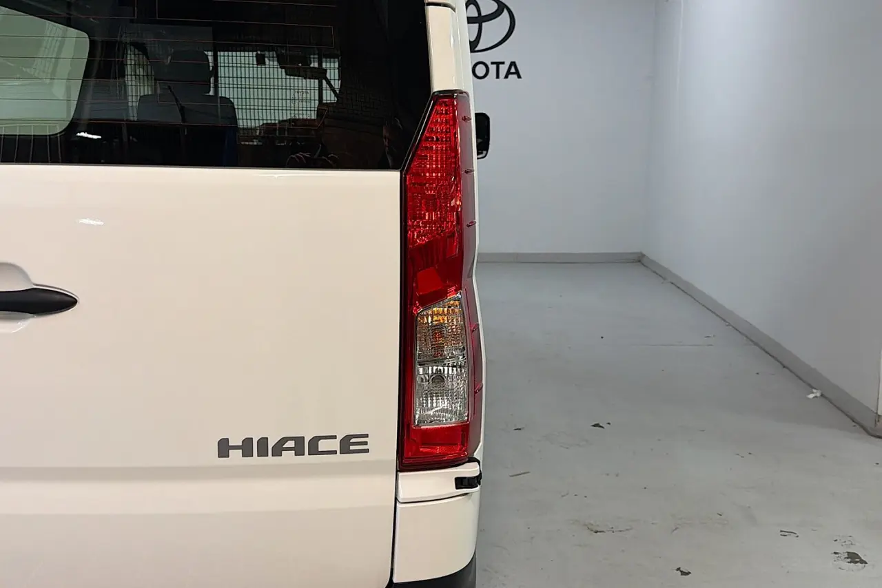 2024 Toyota Hiace Gallery Image 34