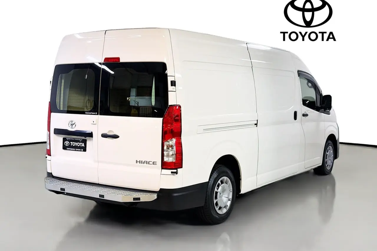 2024 Toyota Hiace Gallery Image 35