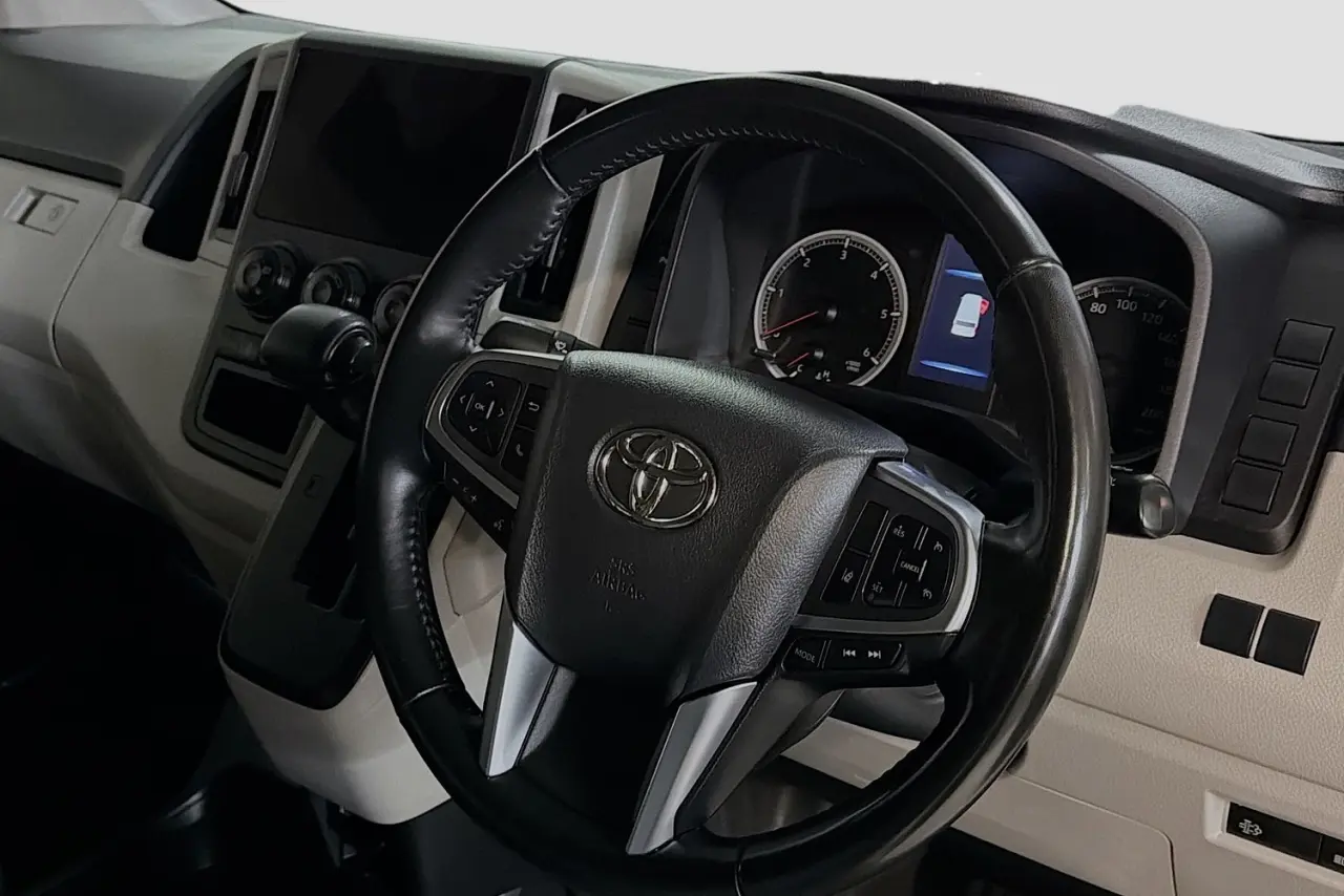 2024 Toyota Hiace Gallery Image 38