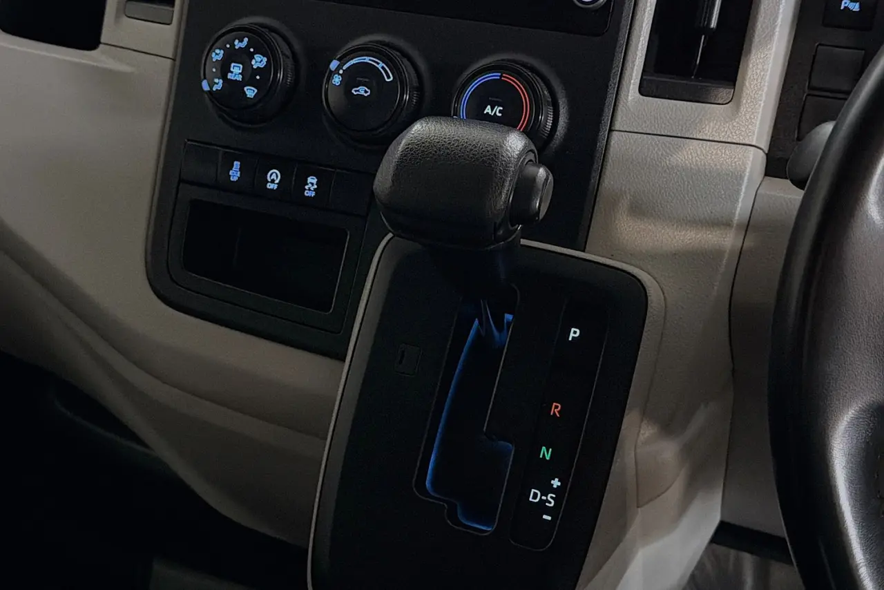 2024 Toyota Hiace Gallery Image 41