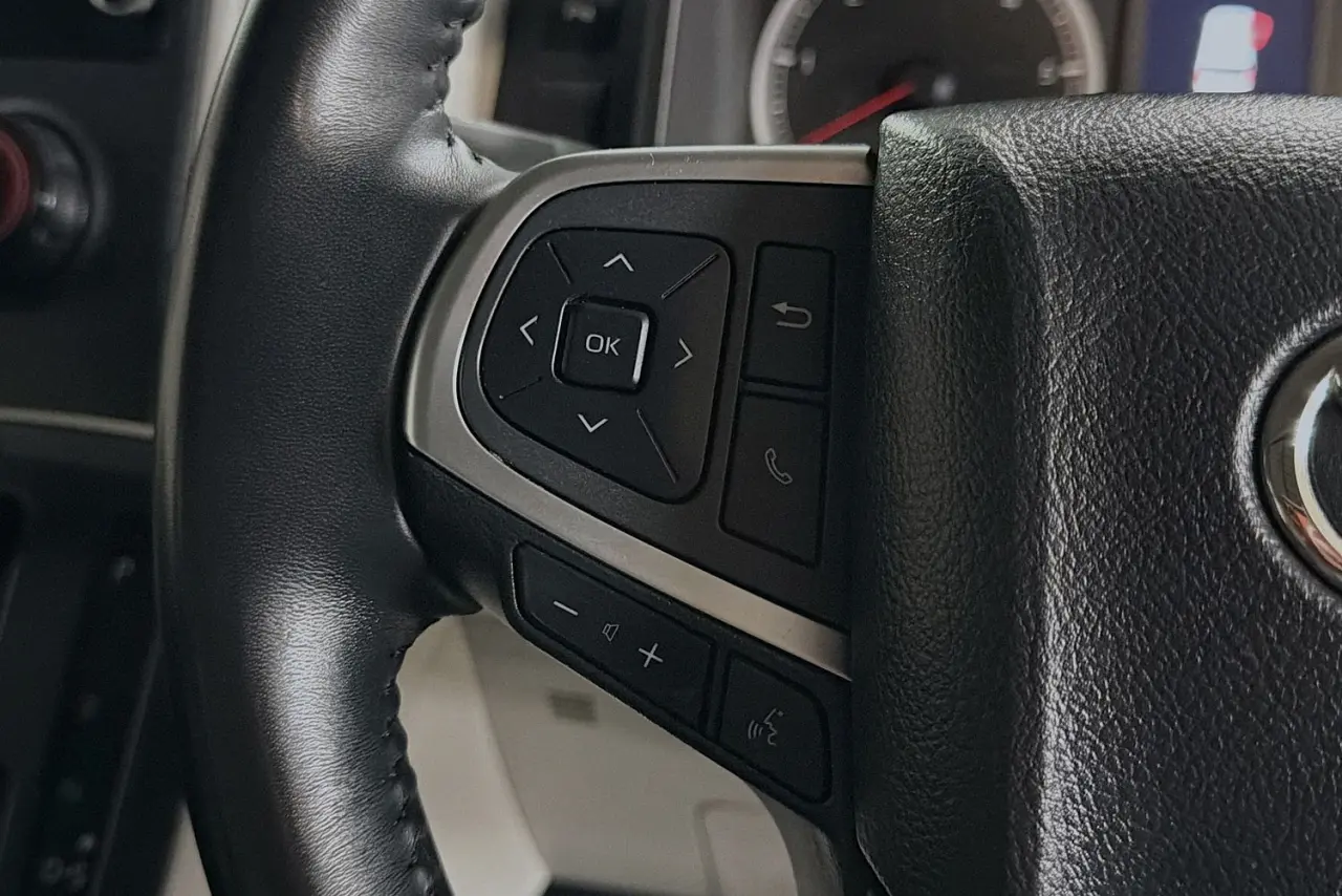 2024 Toyota Hiace Gallery Image 42