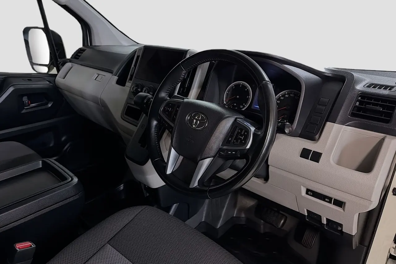 2024 Toyota Hiace Gallery Image 46