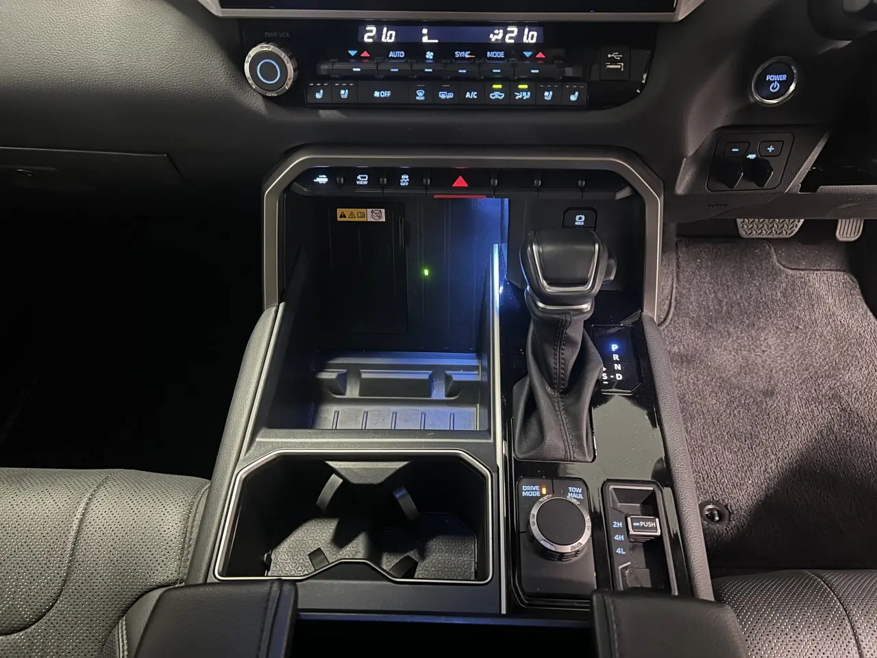 2023 TOYOTA TUNDRA Gallery Image 22