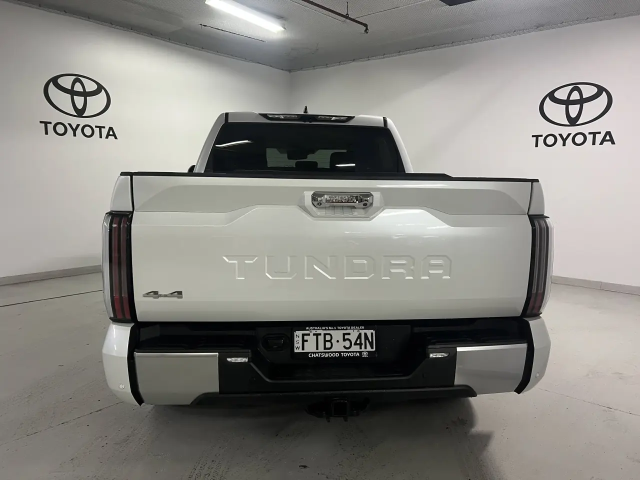 2023 TOYOTA TUNDRA Gallery Image 6