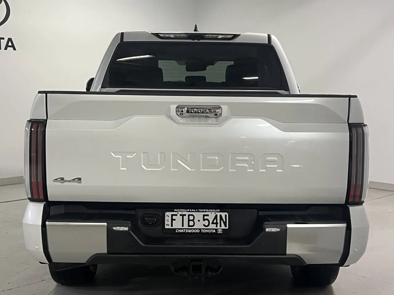2023 TOYOTA TUNDRA Gallery Image 7