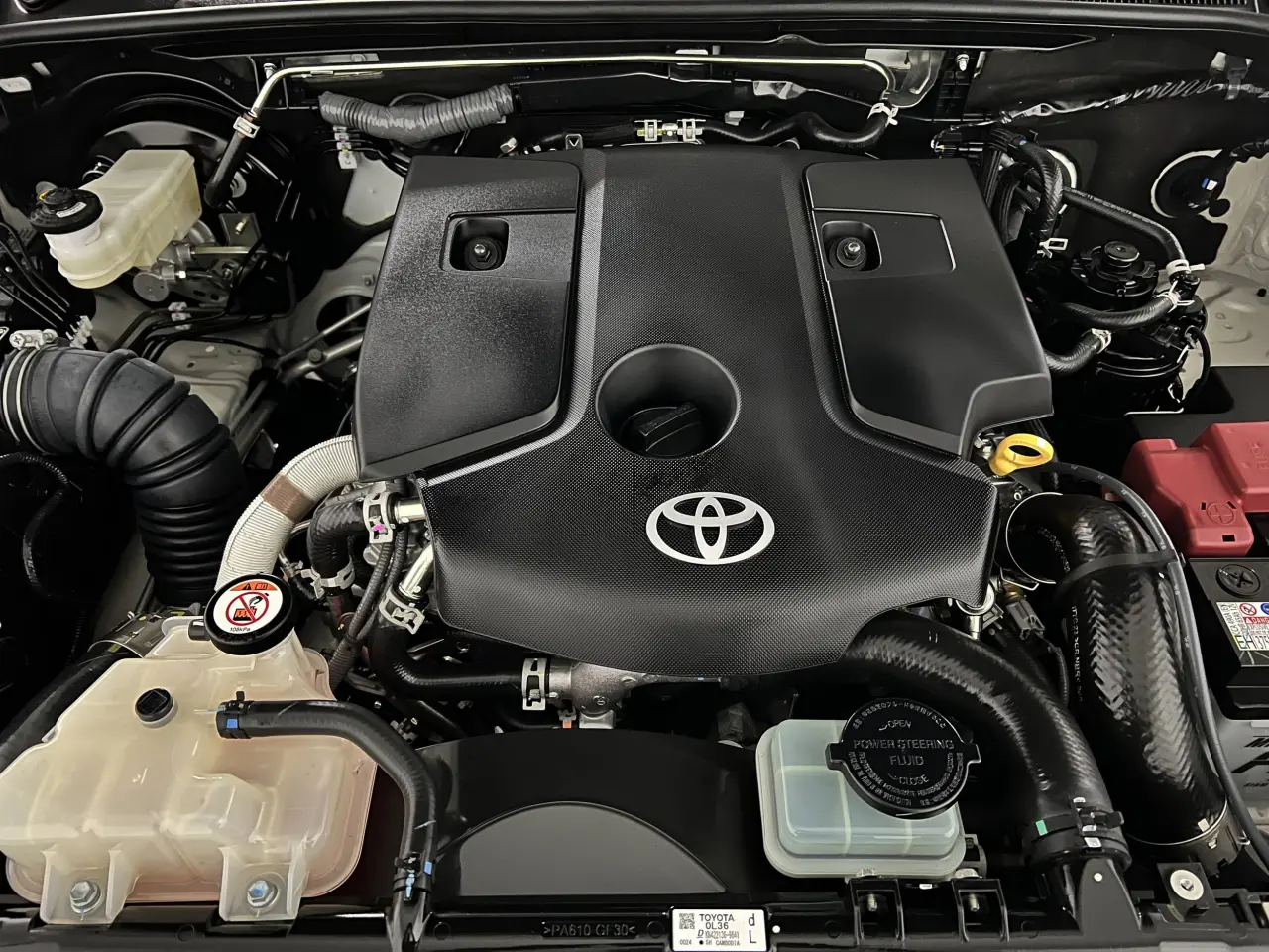 2024 TOYOTA HILUX Gallery Image 20