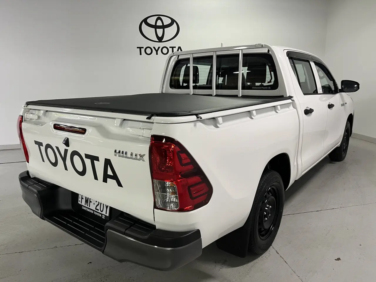 2024 Toyota Hilux Gallery Image 5