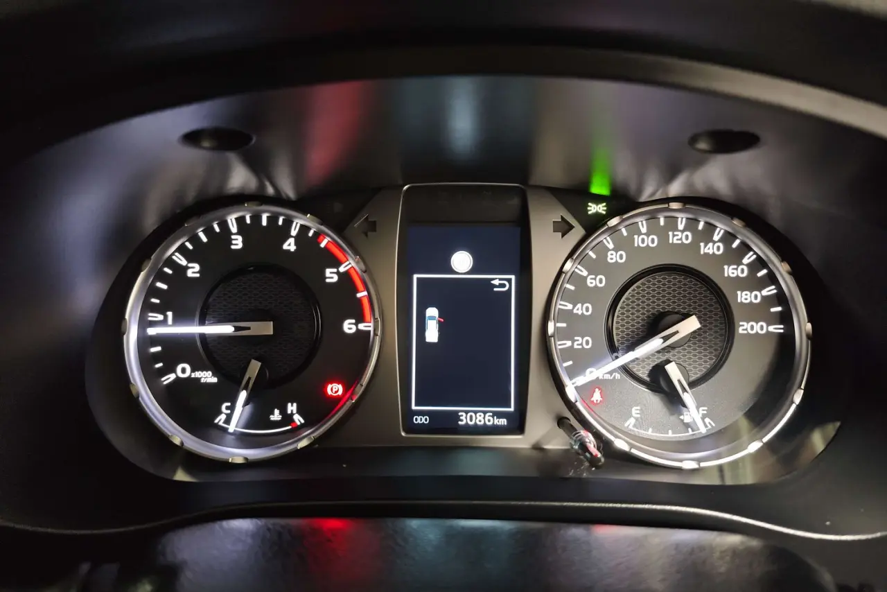 2024 Toyota Hilux Gallery Image 17