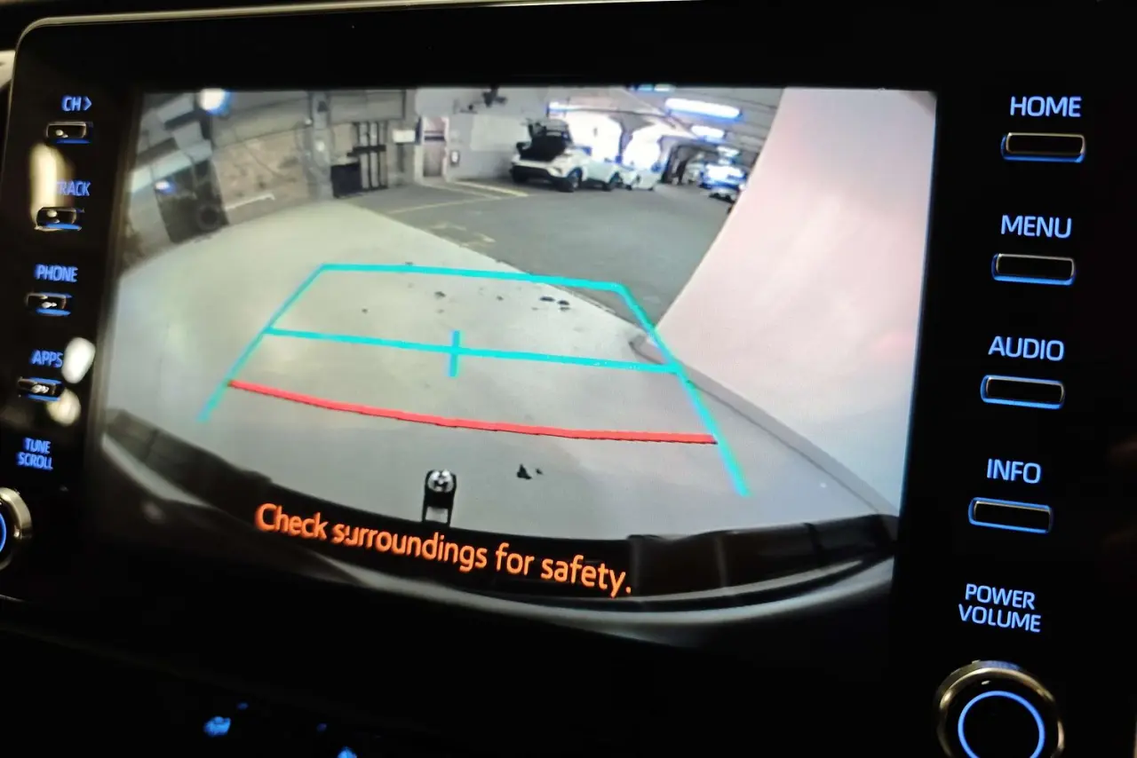 2024 Toyota Hilux Gallery Image 20