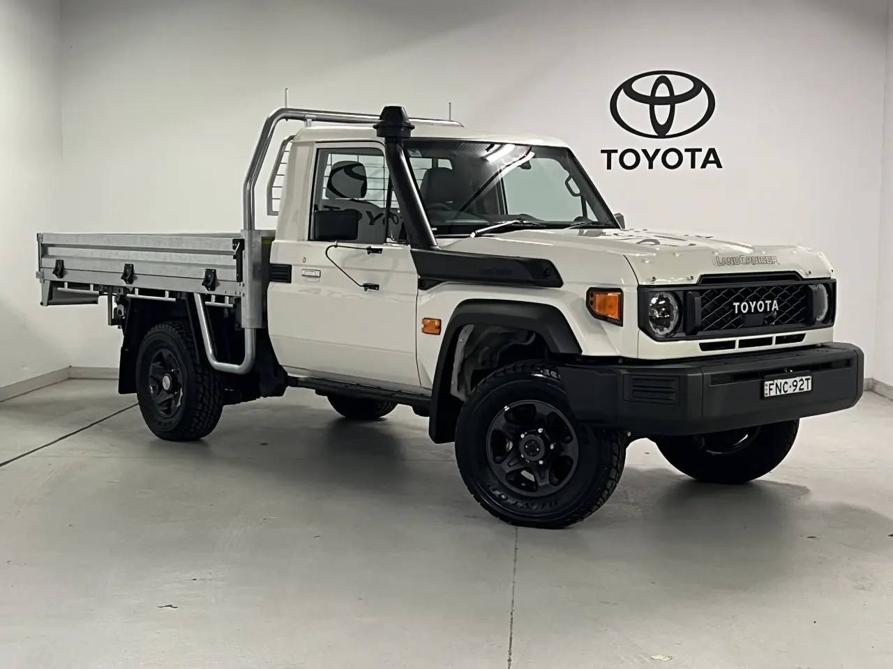 2024 TOYOTA LC MILITARY Gallery Image 1