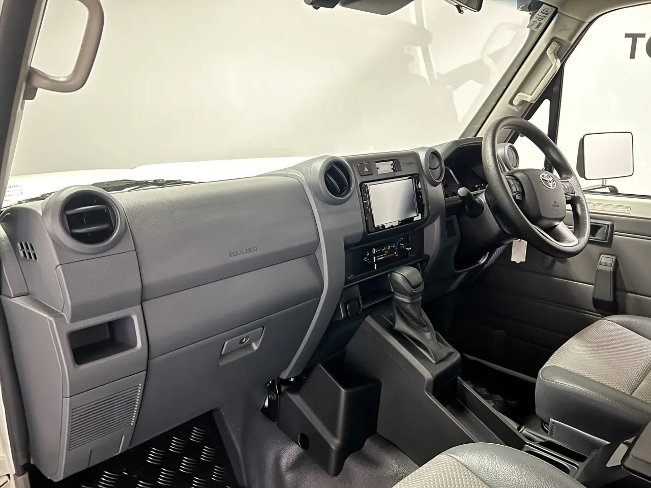 2024 TOYOTA LC MILITARY Gallery Image 14