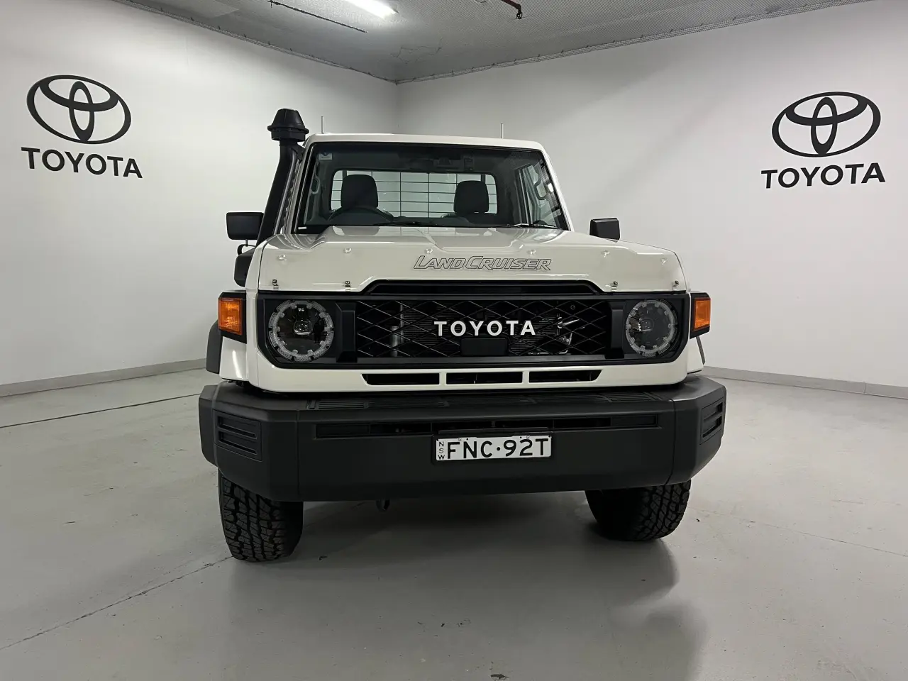 2024 TOYOTA LC MILITARY Gallery Image 2