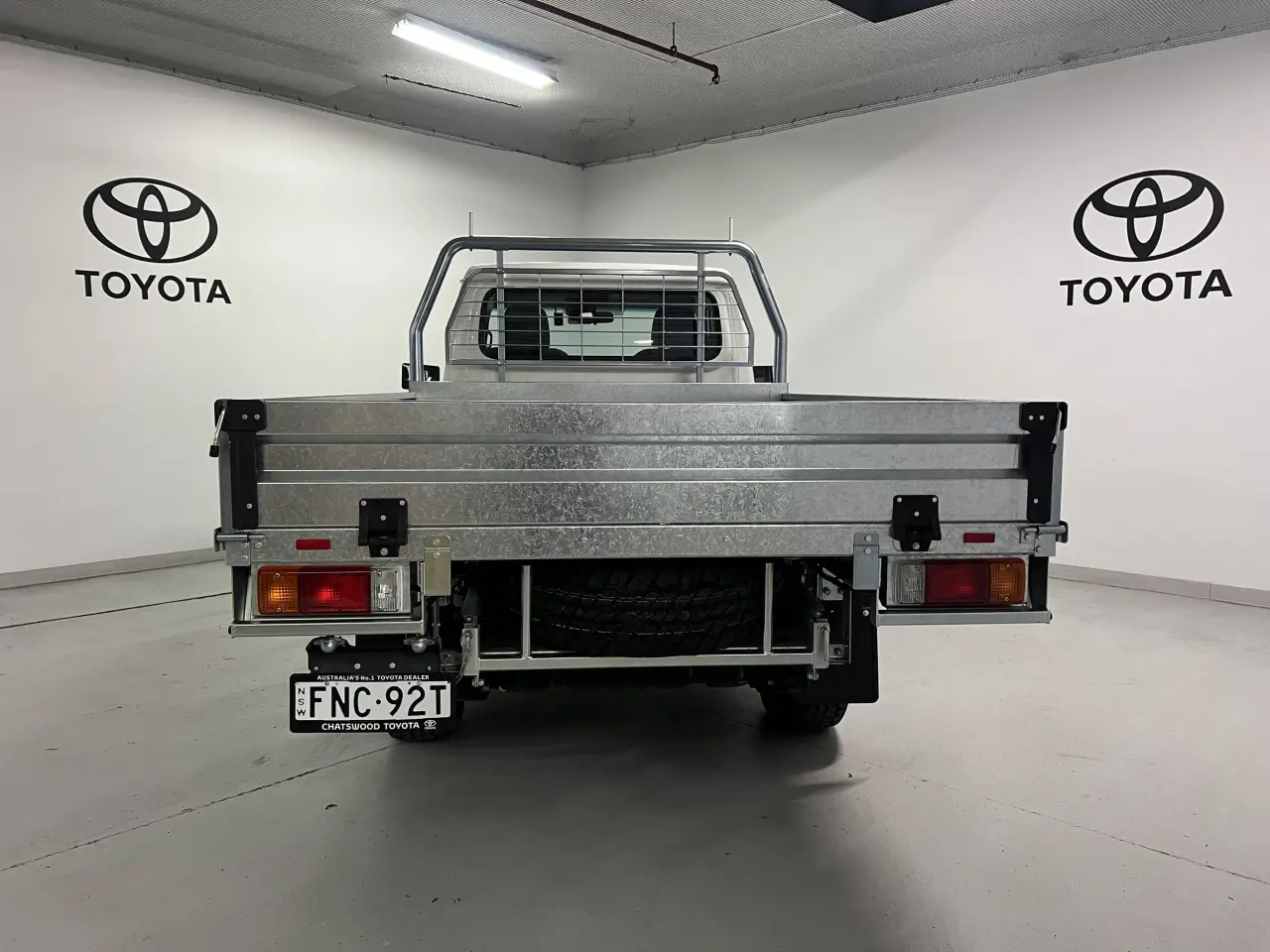 2024 TOYOTA LC MILITARY Gallery Image 6