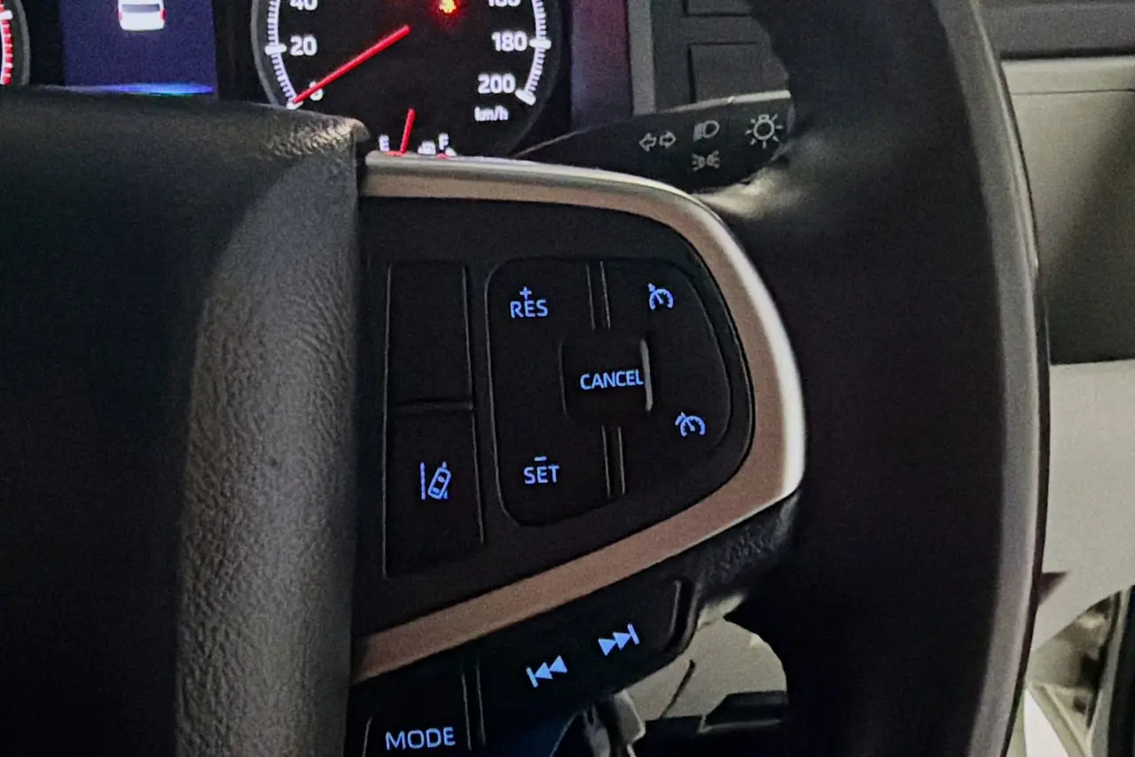 2024 Toyota Hiace Gallery Image 19