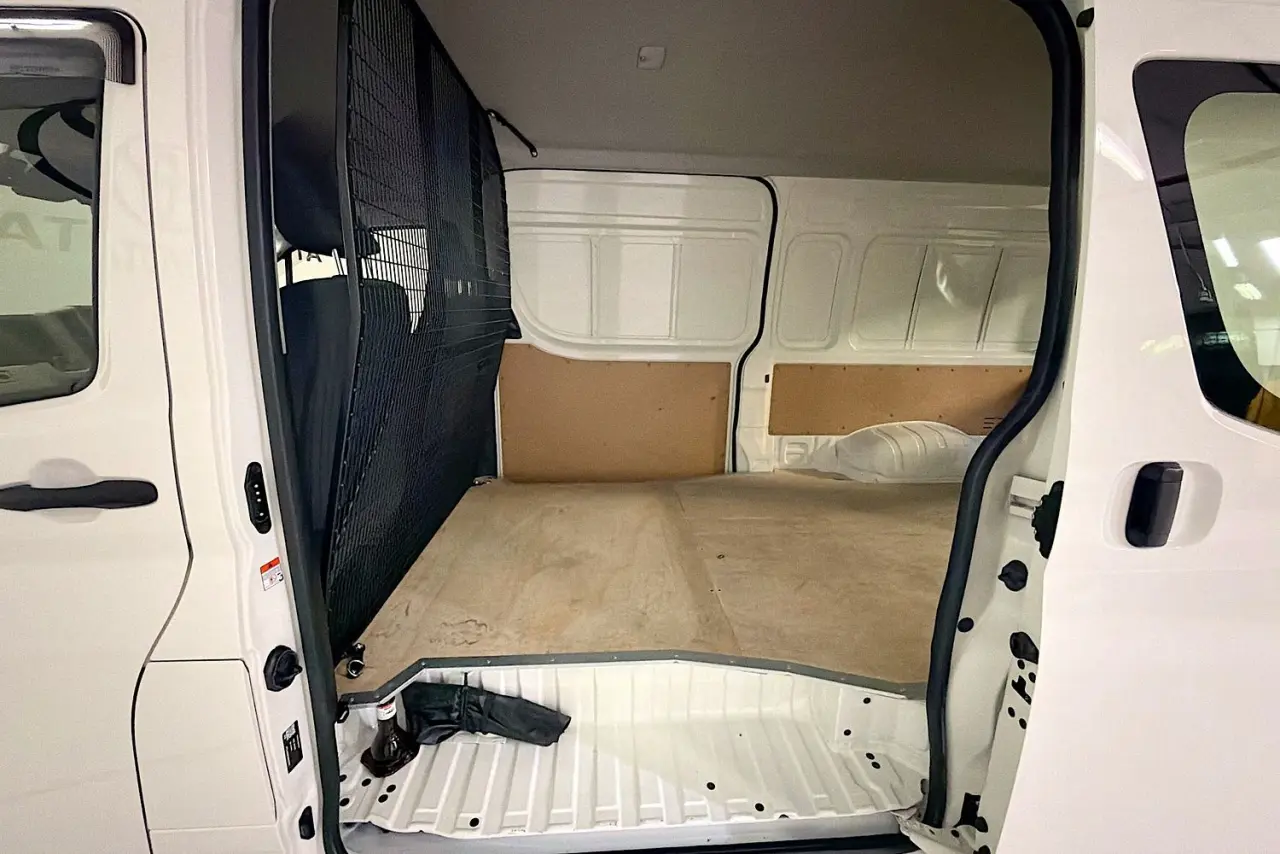 2024 Toyota Hiace Gallery Image 25