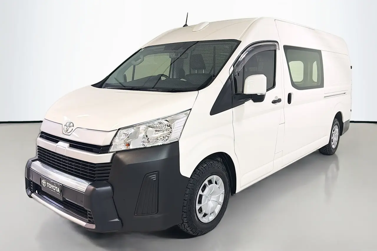 2024 Toyota Hiace Gallery Image 4