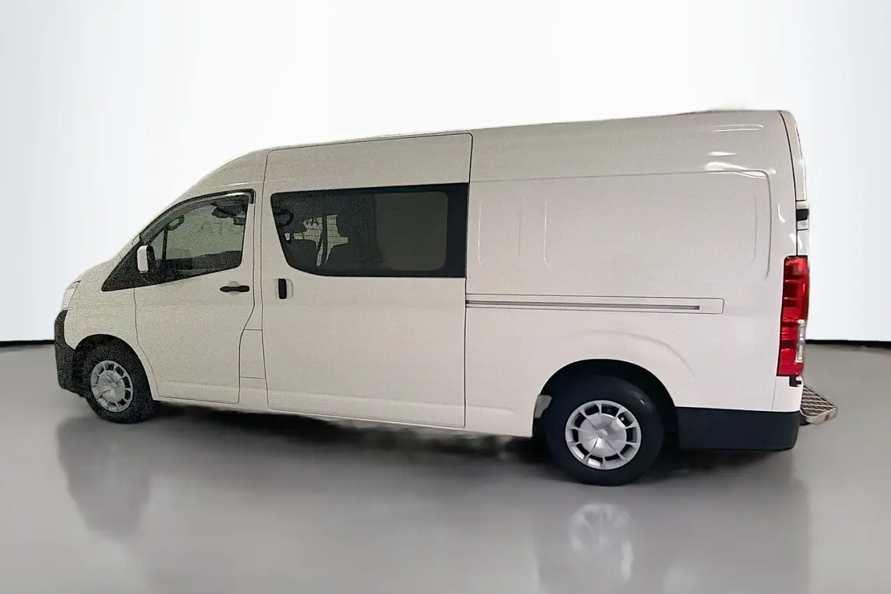 2024 Toyota Hiace Gallery Image 5