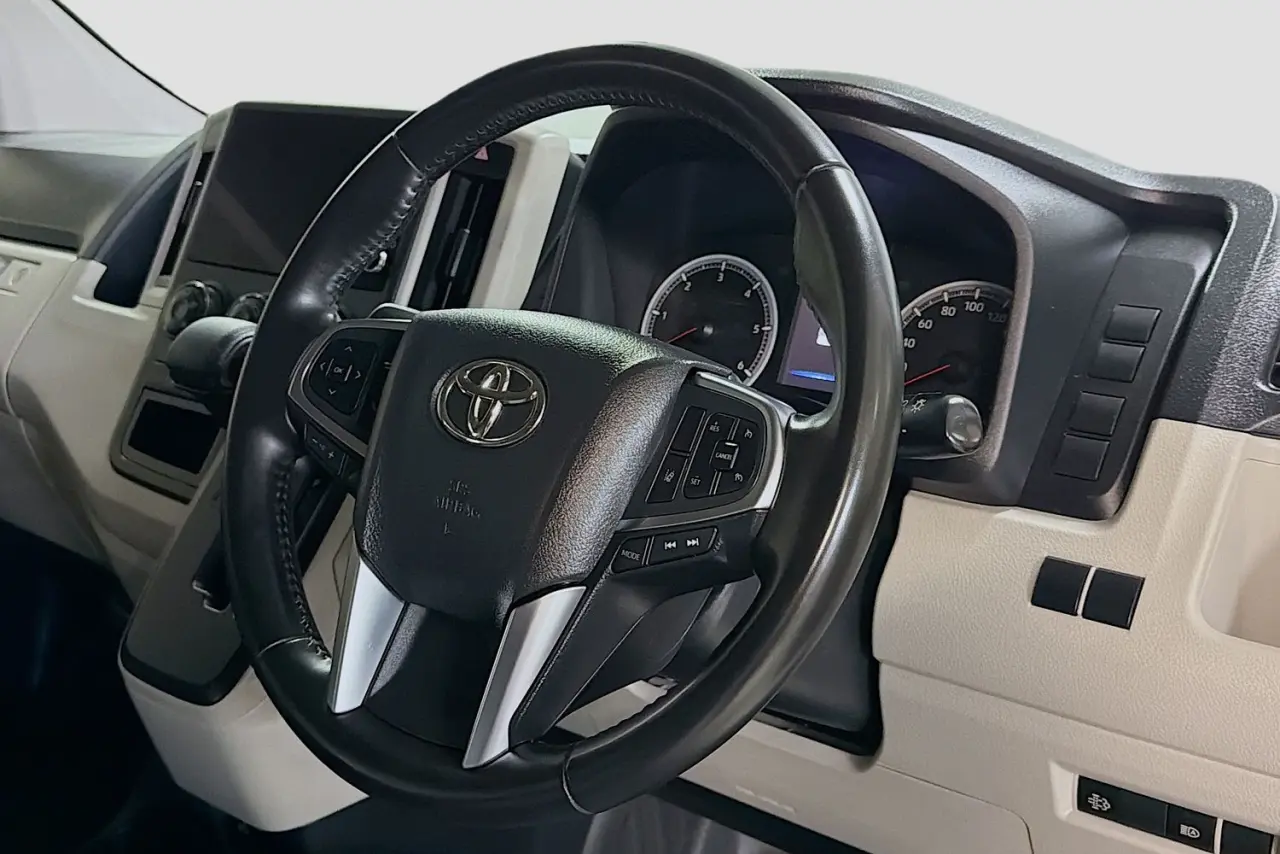 2024 Toyota Hiace Gallery Image 13