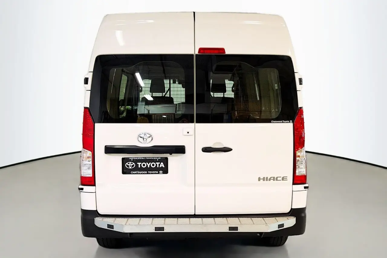 2024 Toyota Hiace Gallery Image 7