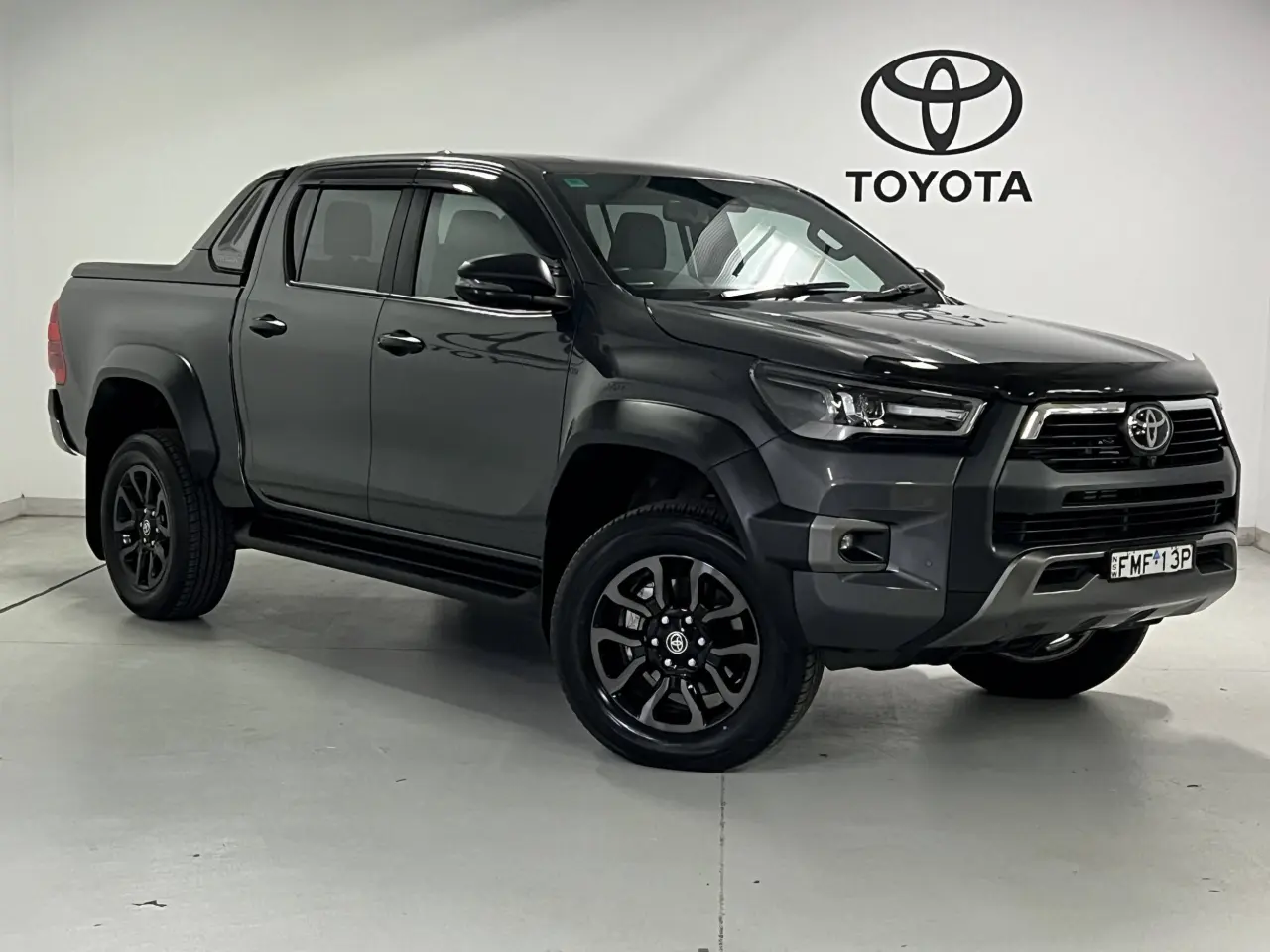 2024 TOYOTA HILUX Gallery Image 1