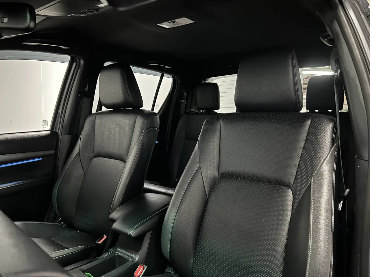 2024 TOYOTA HILUX Gallery Image 16