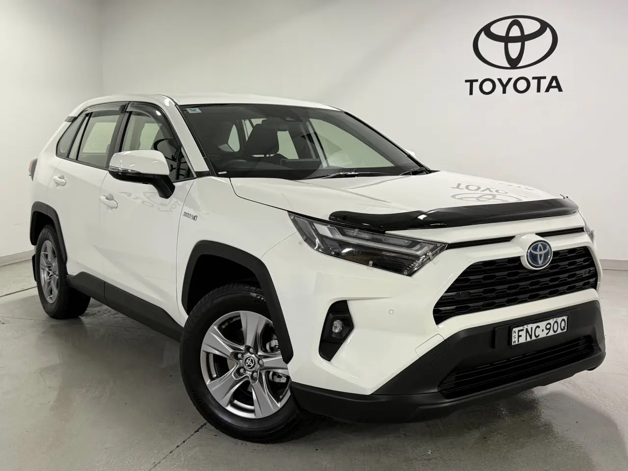 2024 Toyota Rav4 Hybrid Gallery Image 1