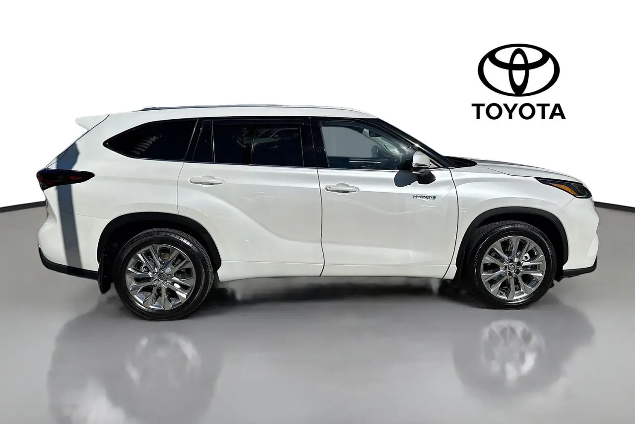 2025 Toyota Kluger Gallery Image 11
