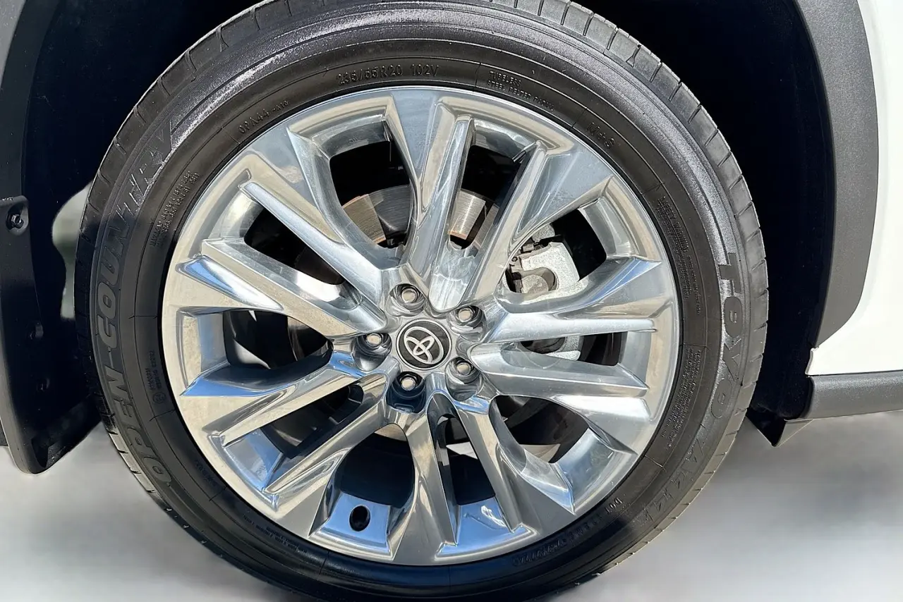 2025 Toyota Kluger Gallery Image 28