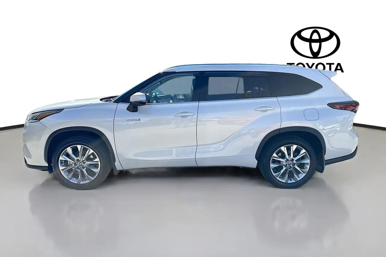 2025 Toyota Kluger Gallery Image 5