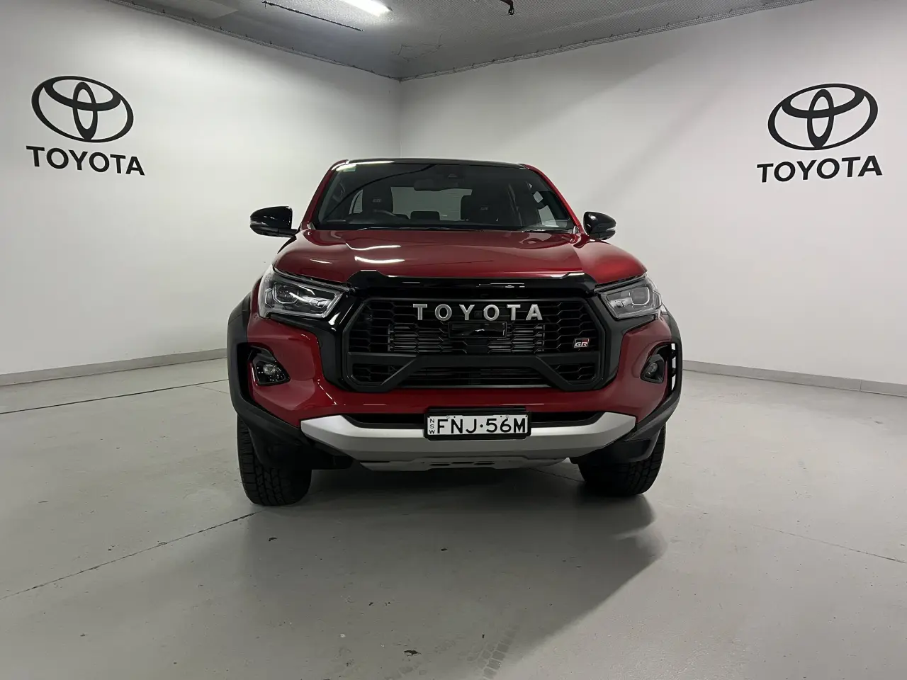 2024 TOYOTA HILUX Gallery Image 2