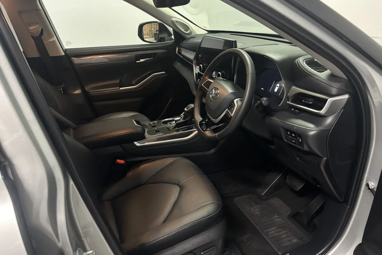 2024 Toyota Kluger Gallery Image 10