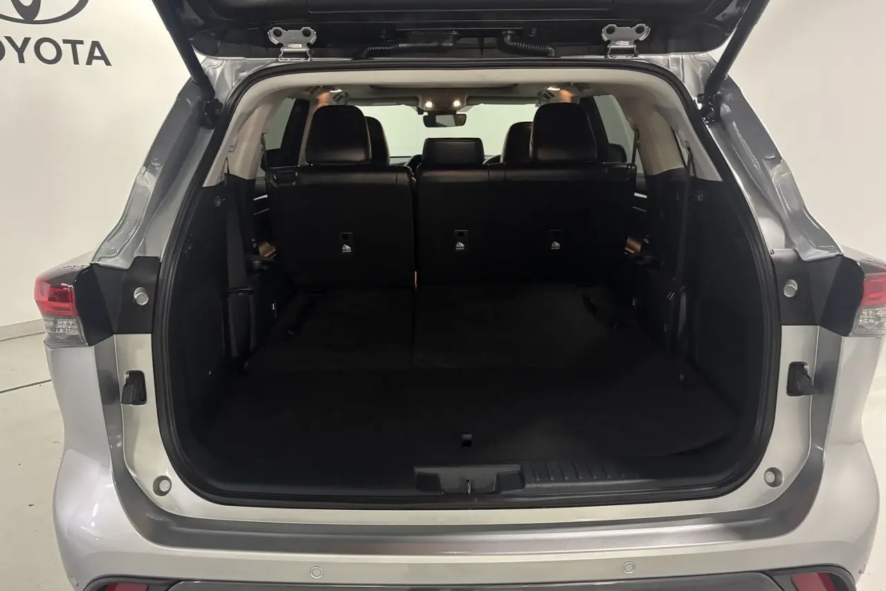 2024 Toyota Kluger Gallery Image 12