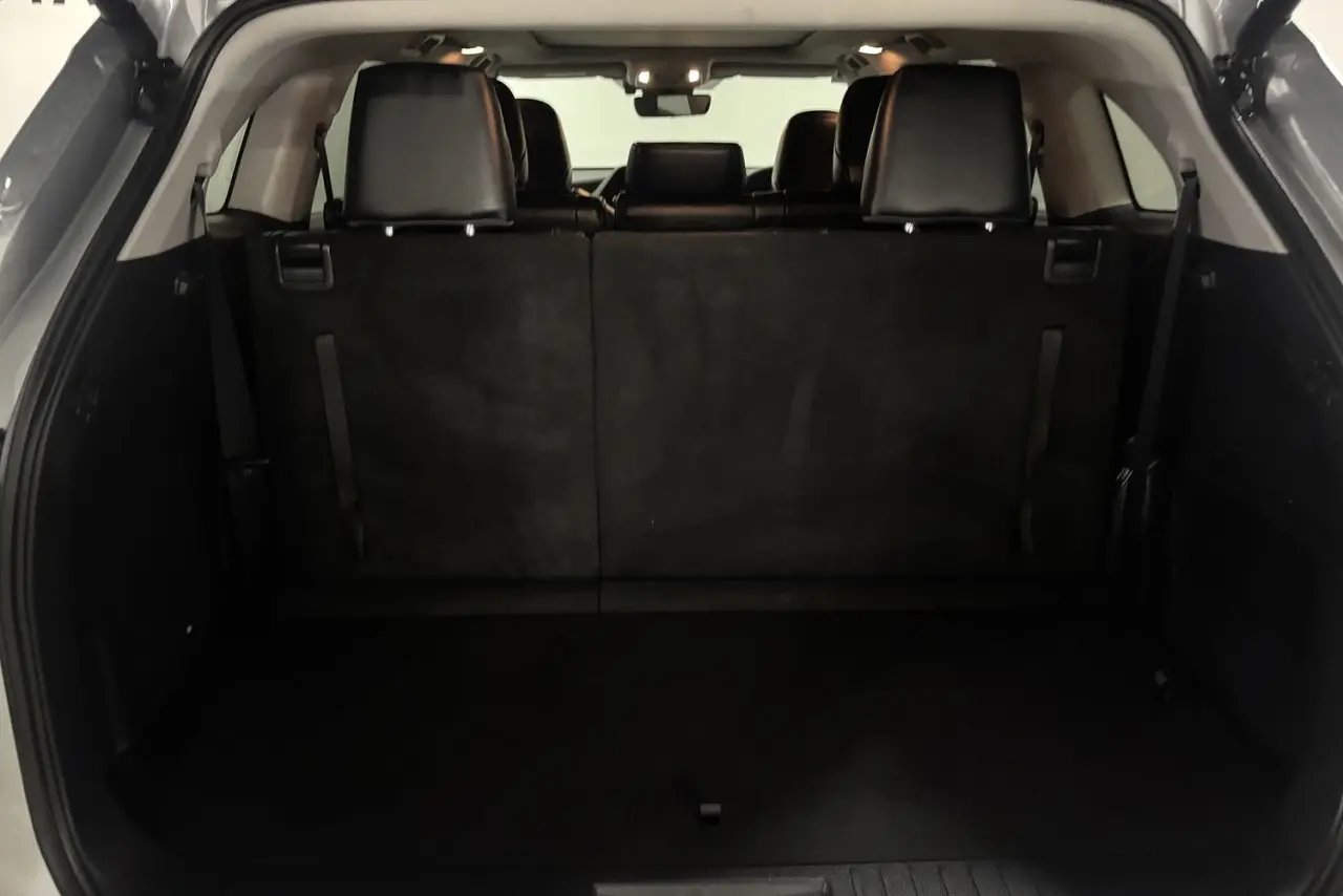 2024 Toyota Kluger Gallery Image 13