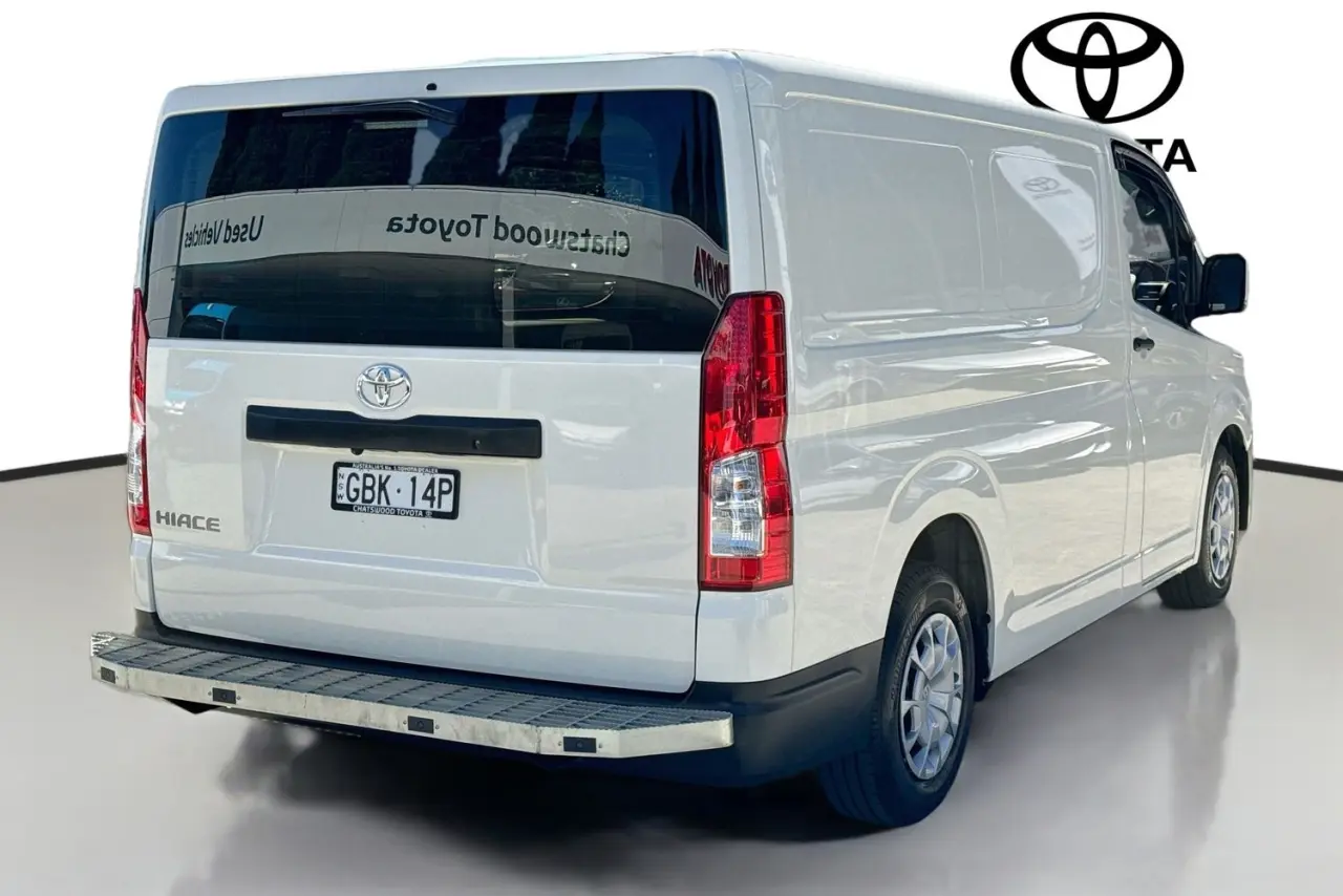 2024 Toyota Hiace Gallery Image 10