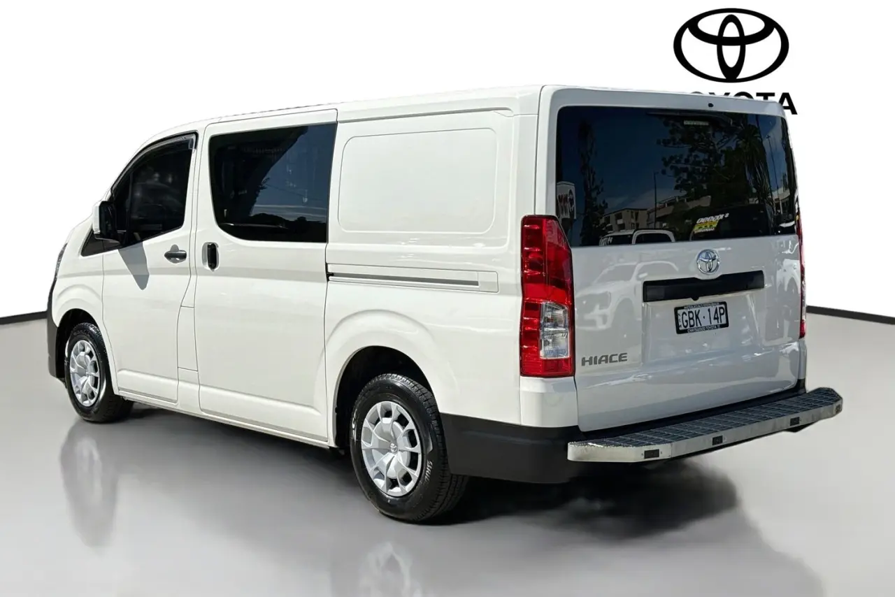 2024 Toyota Hiace Gallery Image 6