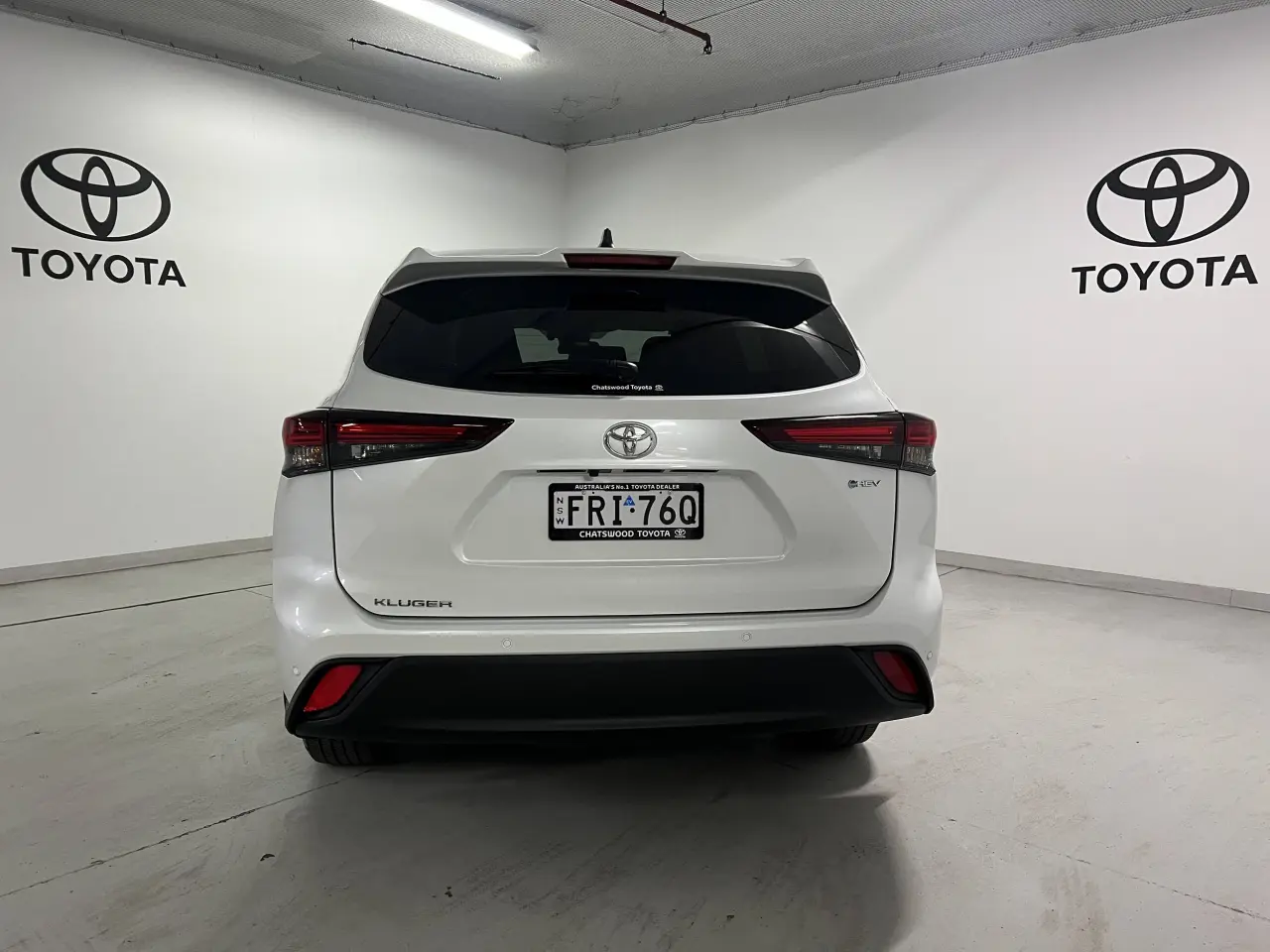 2024 TOYOTA KLUGER HYBRID Gallery Image 6
