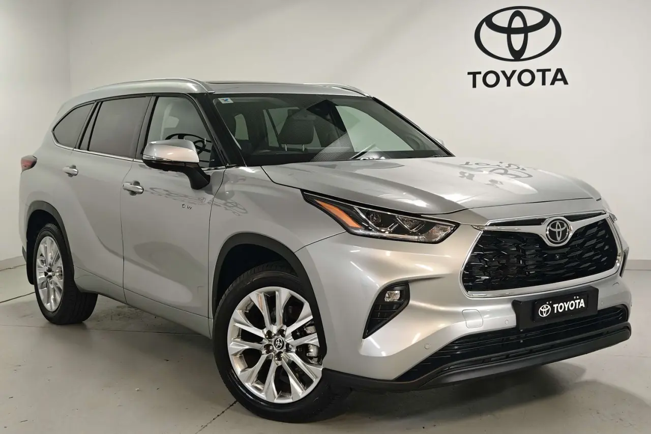 2025 Toyota Kluger Gallery Image 1